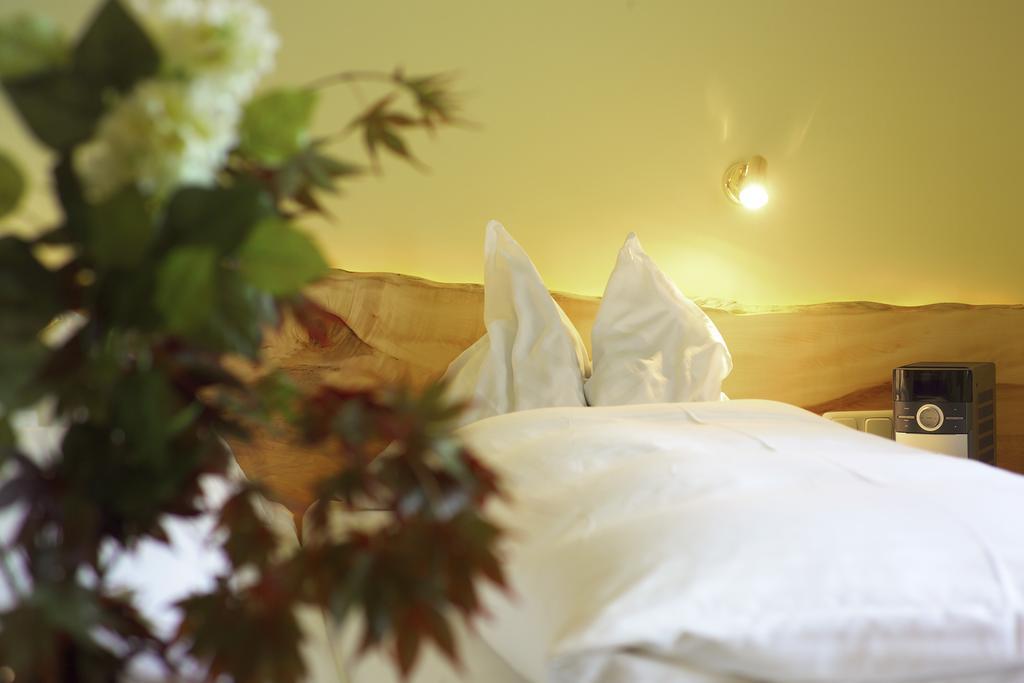 Hotel & Restaurant Ragginger Attersee Nussdorf am Attersee Quarto foto